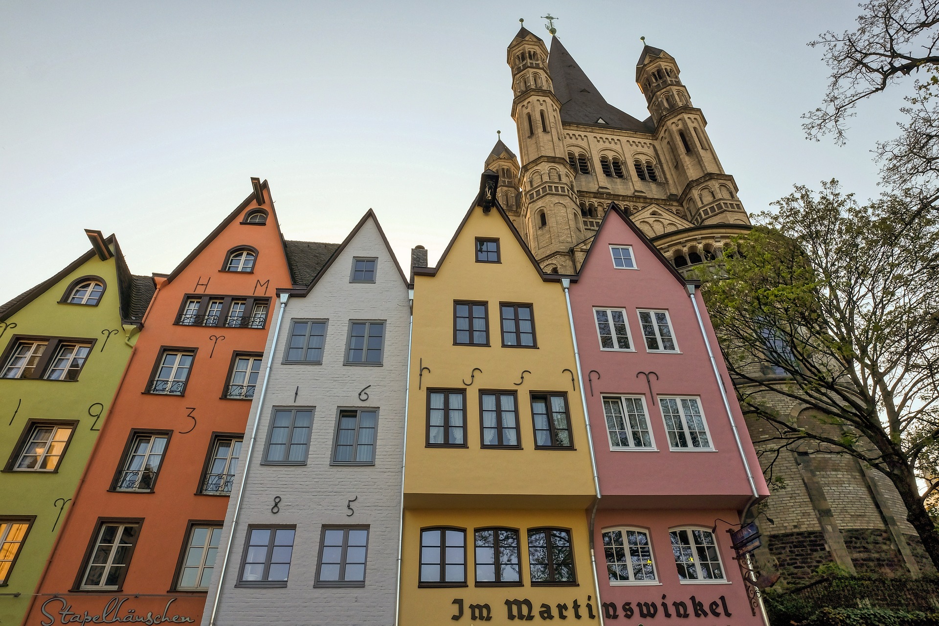 Vera Wedekind Domstr. 88 50668 Köln